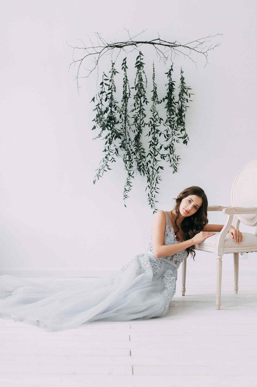 https://www.galeriedesfetes.com/wp-content/uploads/2020/11/wedding_dress_06-850x1280.jpg
