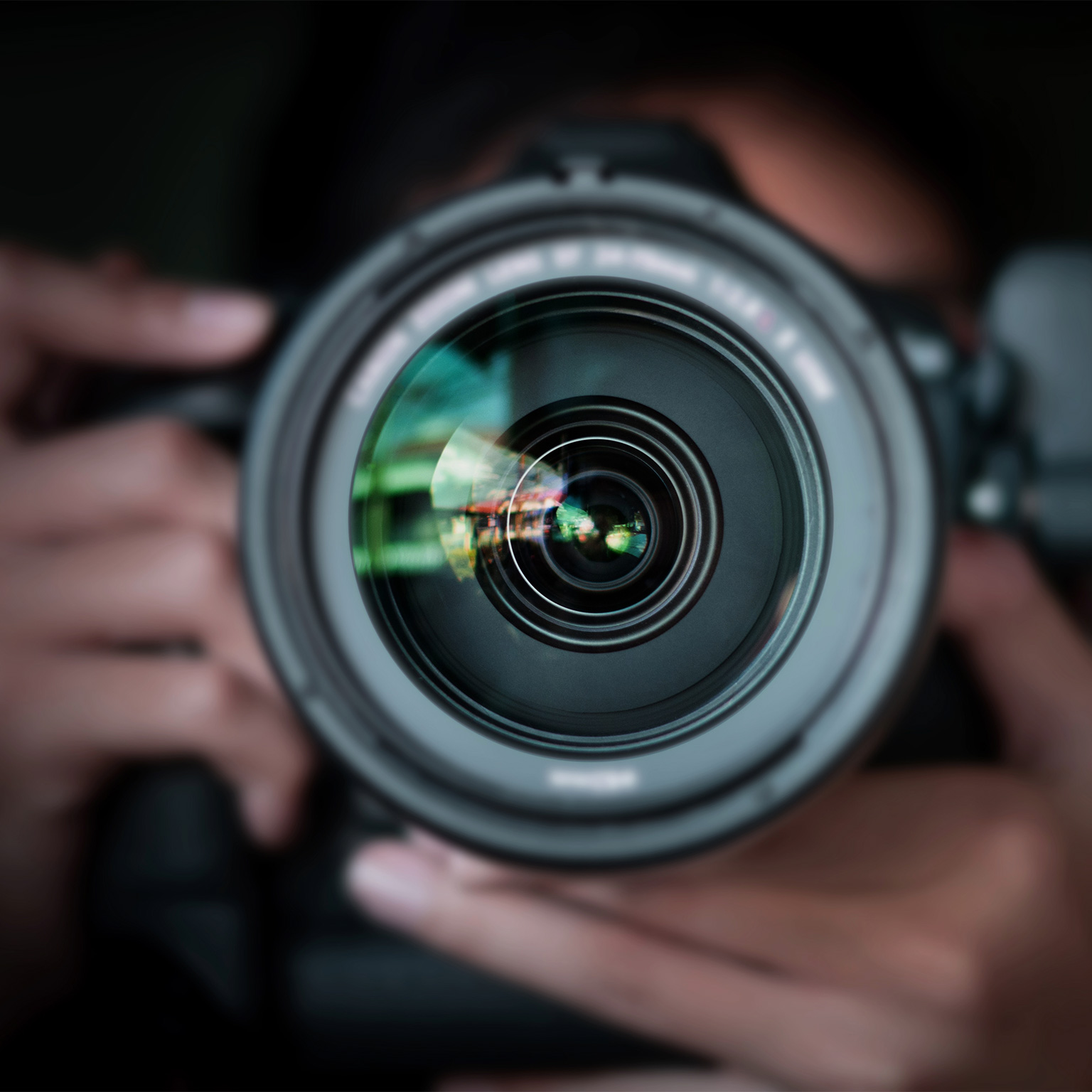 https://www.galeriedesfetes.com/wp-content/uploads/2024/06/chraibi-event-photographie.jpg
